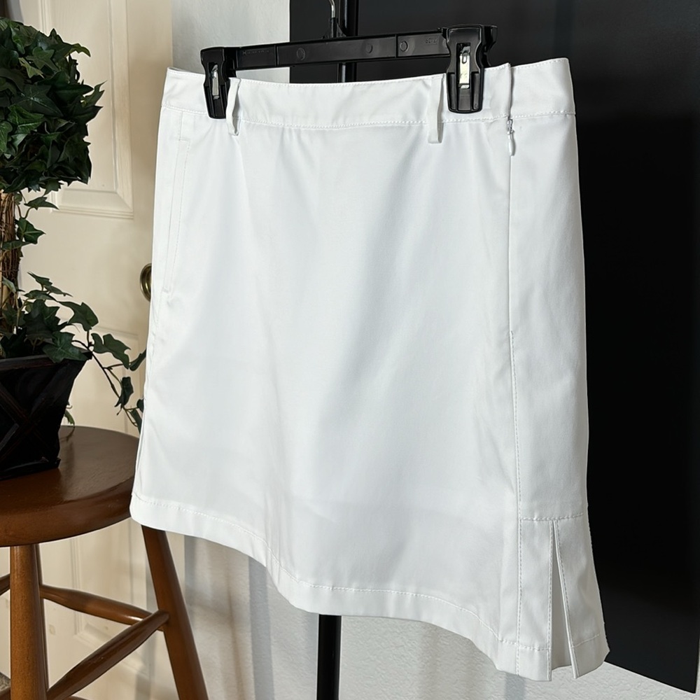 Annika Cutter & Buck Skort Golf Tennis | White | Size 10 - Picture 3 of 12